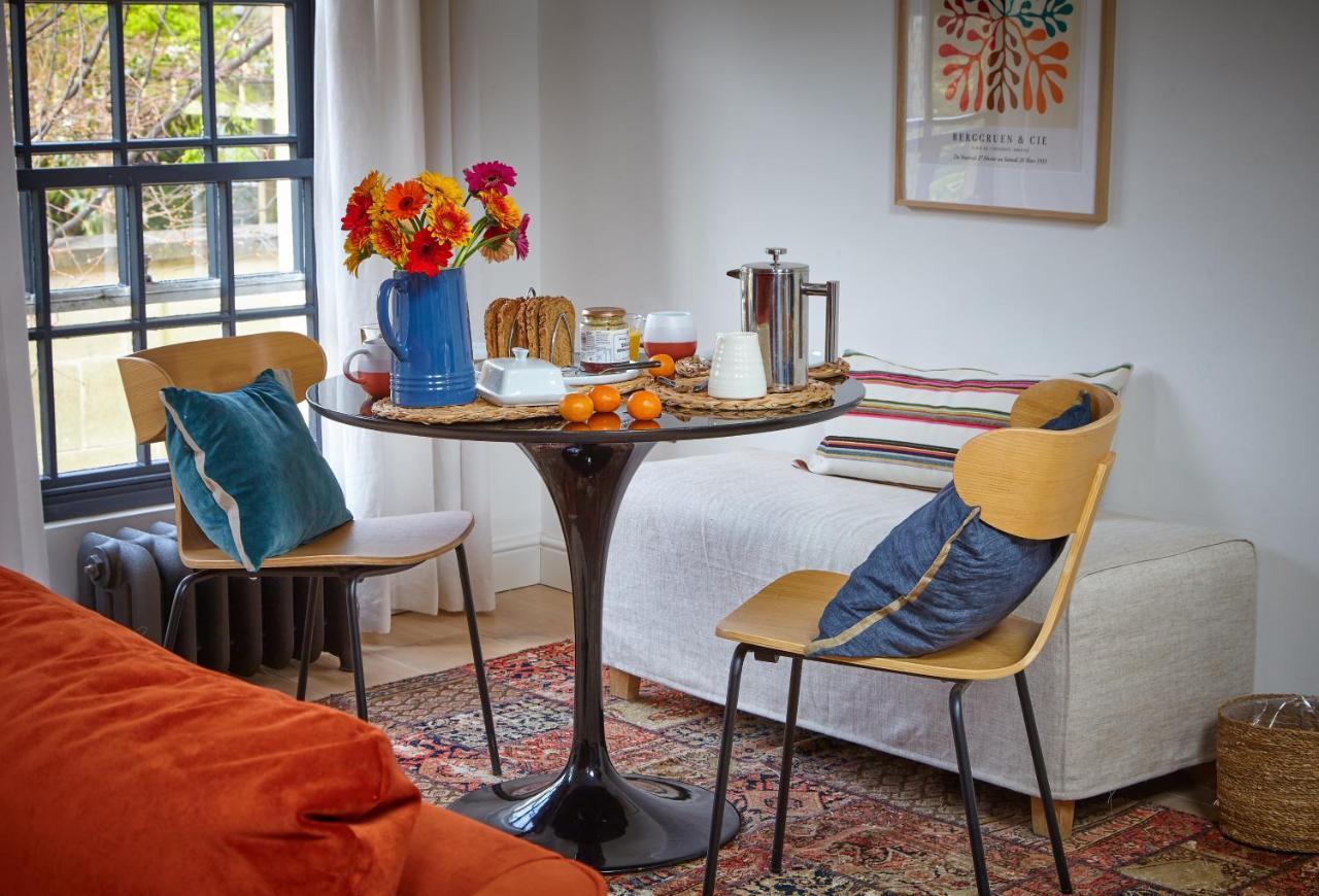 The Loft House - Beautiful House In Best Location Bath Bagian luar foto